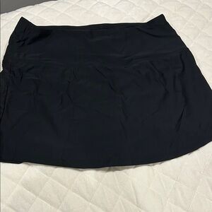 Classic Black Women's Skirt - Versatile Everyday Style
